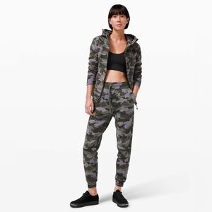 Lululemon Athletica Camo Stretch High Rise Joggers